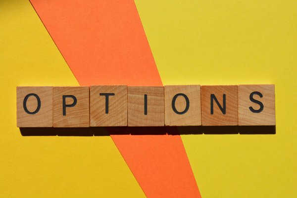 What are the options for a holiday rental in London with easy access to West End theatres?